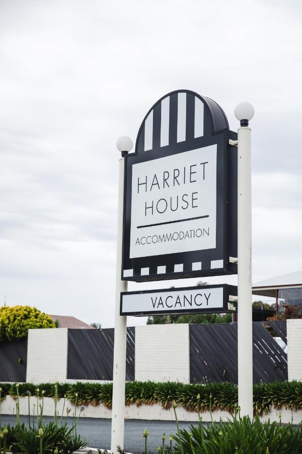 Harriet House Tumut Μοτέλ Εξωτερικό φωτογραφία