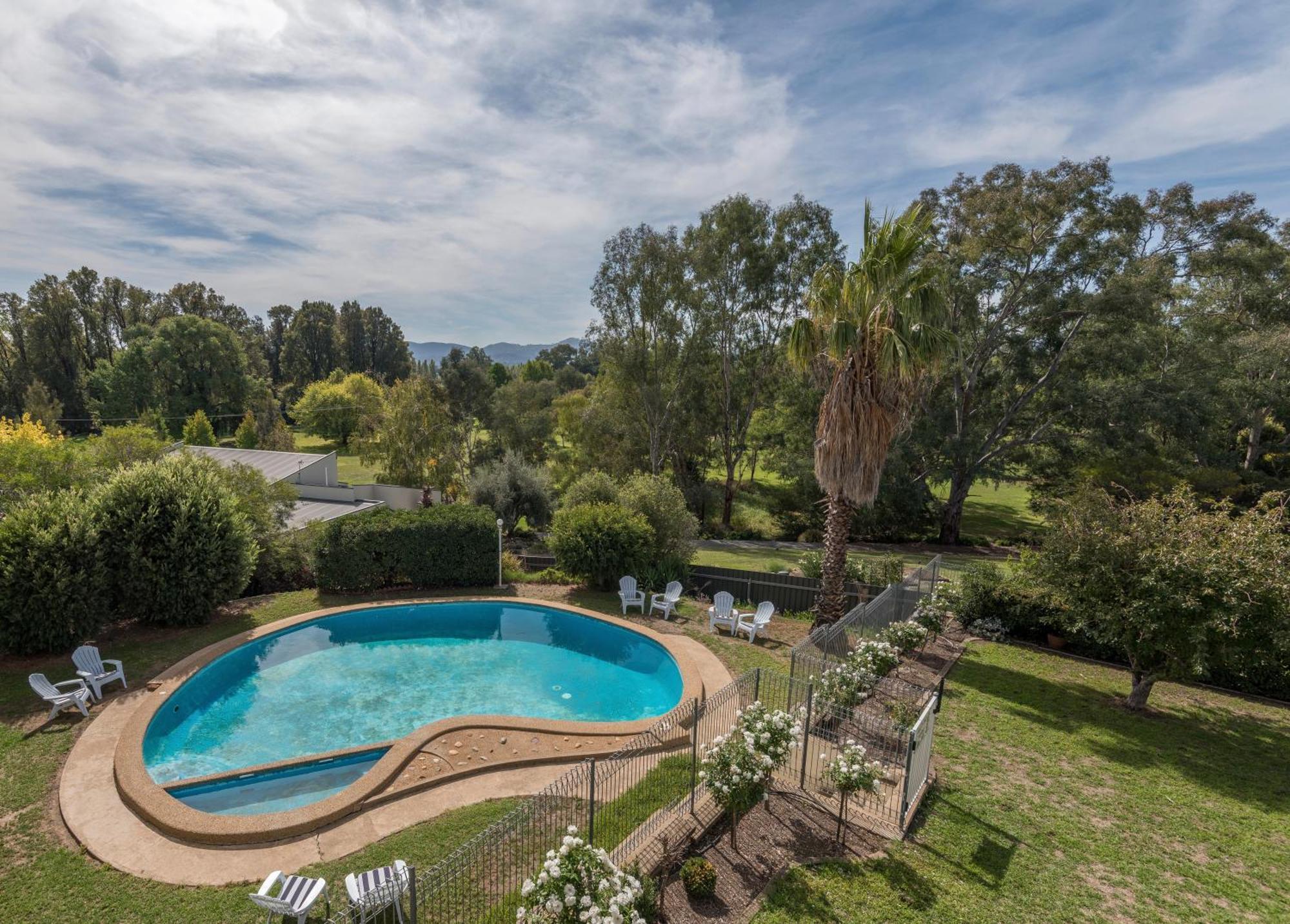 Harriet House Tumut Μοτέλ Εξωτερικό φωτογραφία