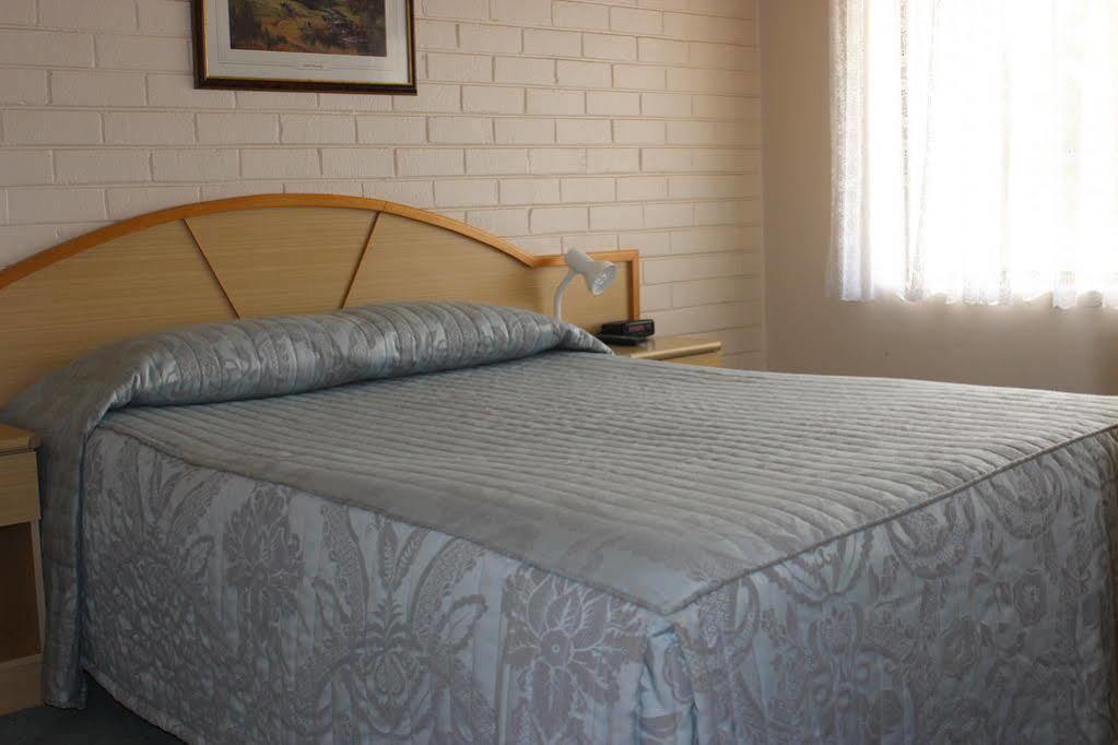 Harriet House Tumut Μοτέλ Εξωτερικό φωτογραφία