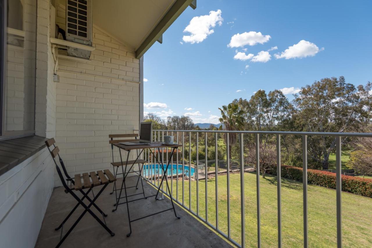 Harriet House Tumut Μοτέλ Εξωτερικό φωτογραφία
